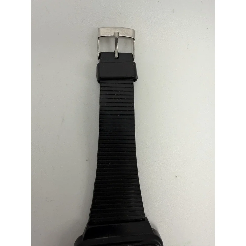 Casio J-50 New Battery Pace Runner Jogging Mens Watch Mod 208 33MM 8